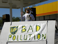 bp_oil_spill_protest.png