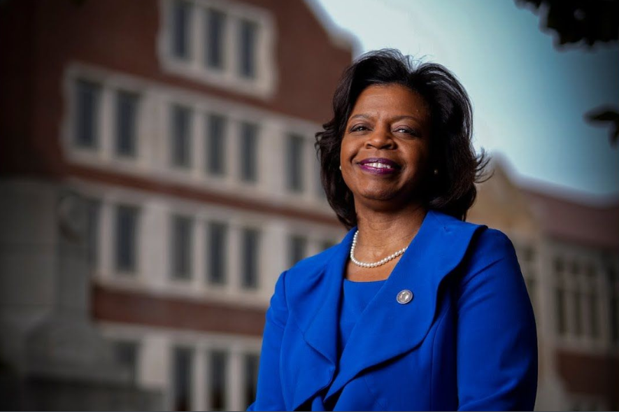 the independence of the judicial branch is ensured by the