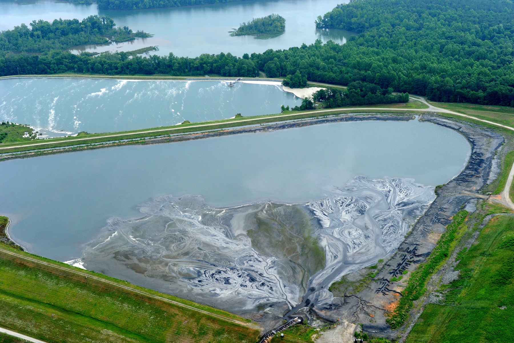 Watchdog slams Duke Energy's 'sweetheart deal' for NC coal ash