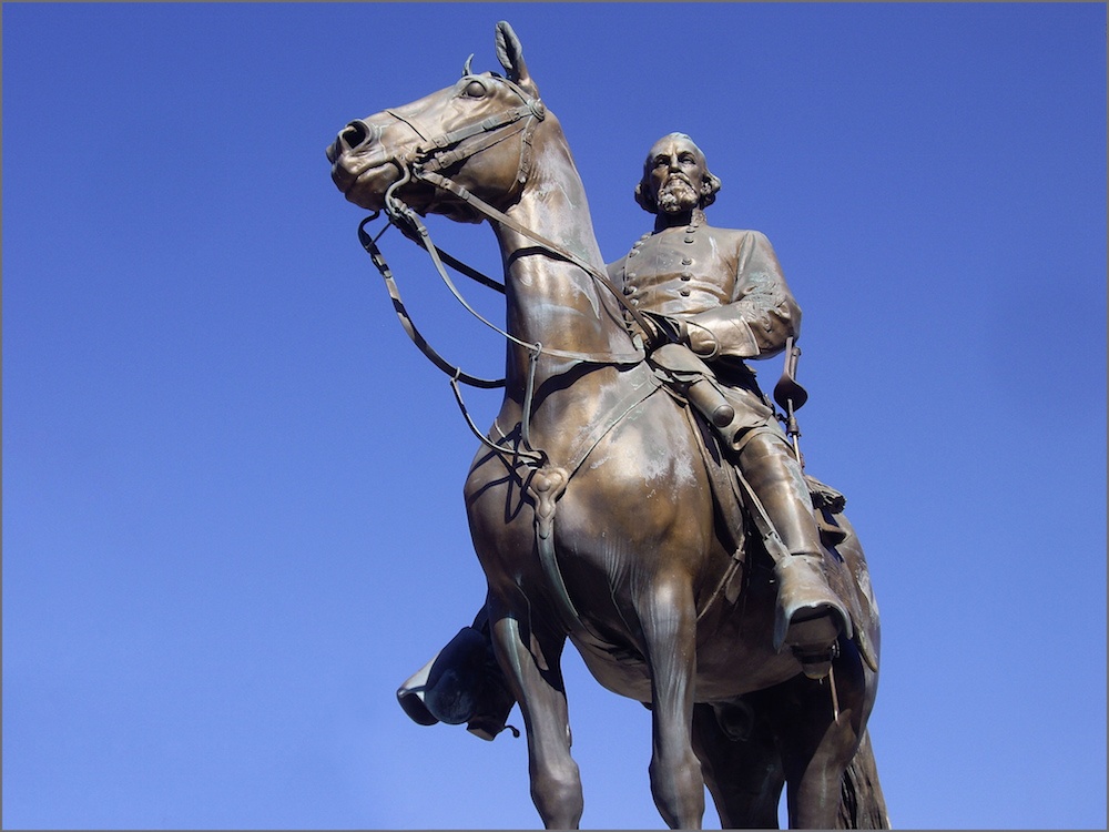 Nathan Bedford Forrest statue